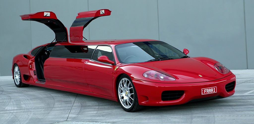Airport Transfer - Super Limo - Ferrari